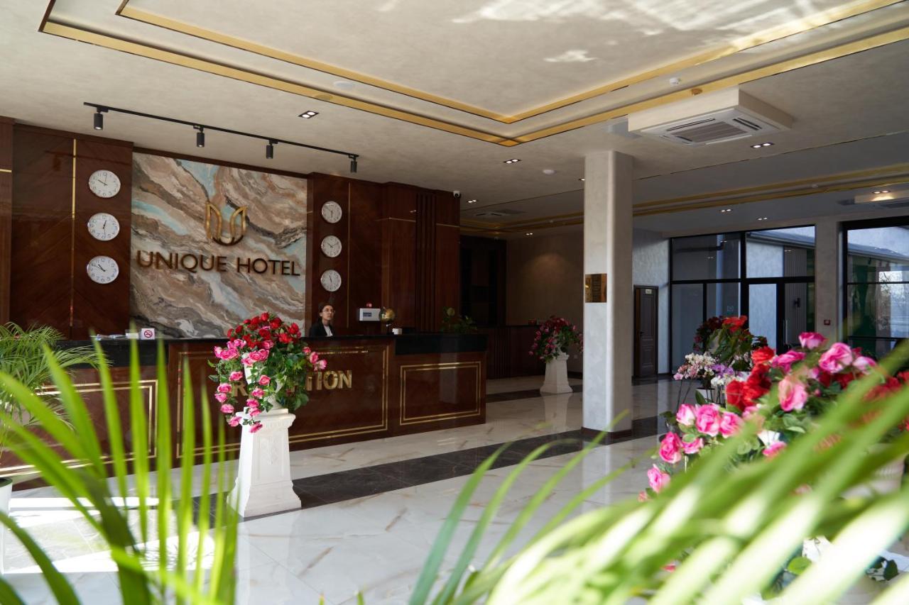Unique Hotel Tasjkent Exteriör bild